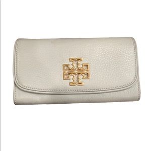 Tory Burch wallet
